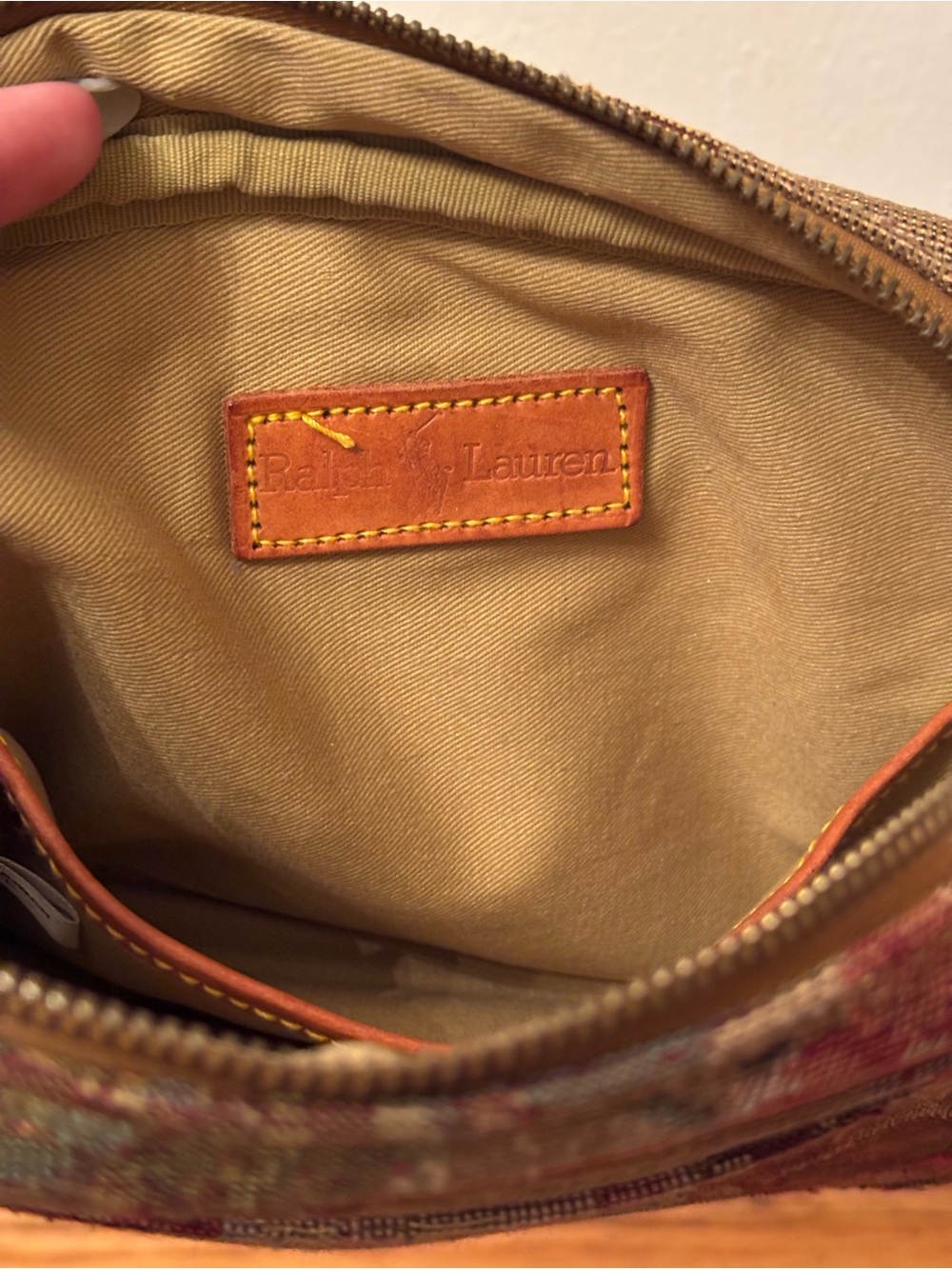Vintage 1990s Ralph Lauren Weekender Tapestry Duffle Bag - Old Money Aesthetic - Picture 16 of 16